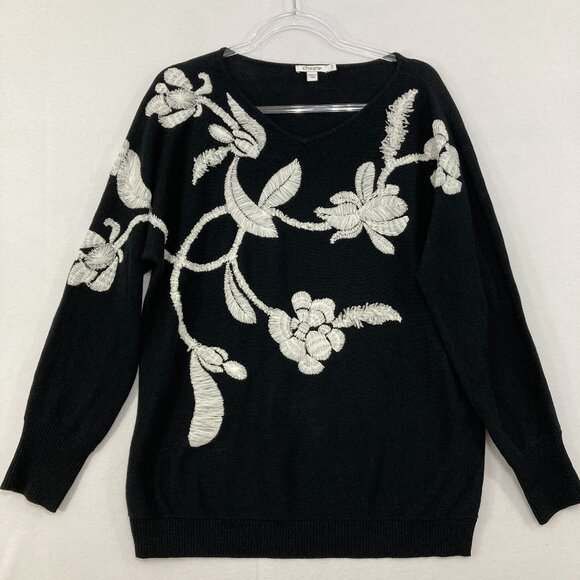 Chico's Large Black White Contrast Floral Embroidered Soft Light Knit Sweater - Picture 1 of 9
